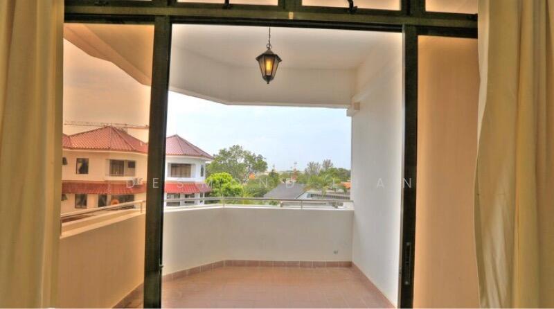 Four Super-Deadly Marketing Sins - And The Way Fix Them