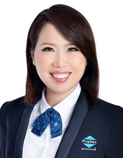 Ginn Chia 谢佩玲
