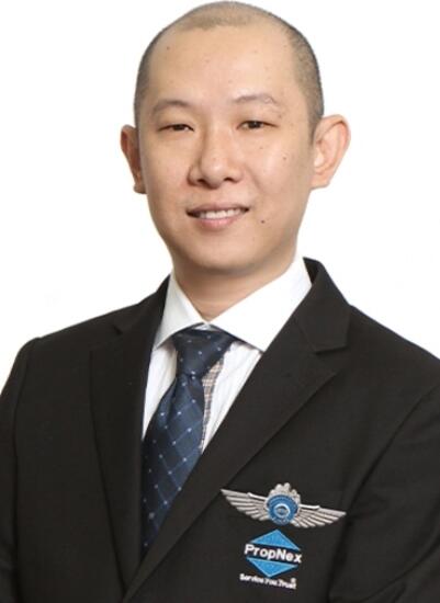 Desmond Lee