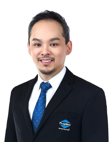 Lester Tang