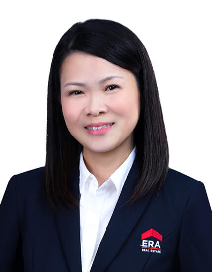 Evelyn Foo