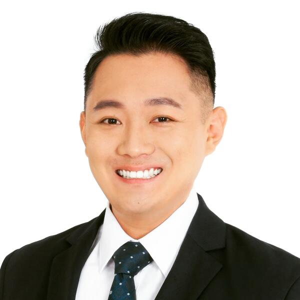 EC Yong (楊茵㟫)