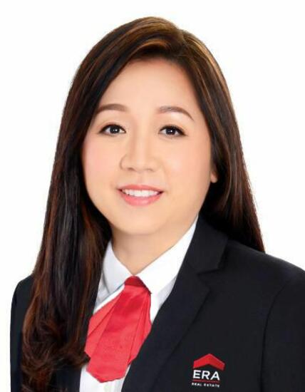 Andrea Lim