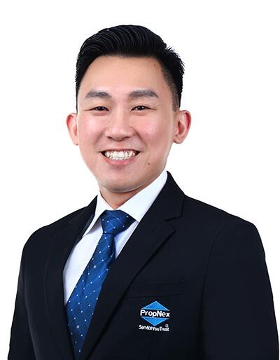 Daniel Low