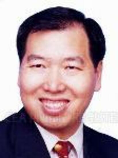 Stephen Tan