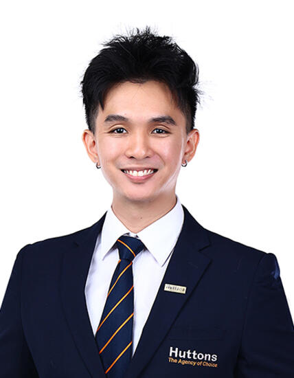 Ian Tan