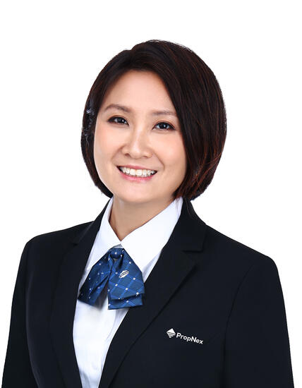 Christina Ho