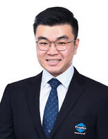 Matthew Chow