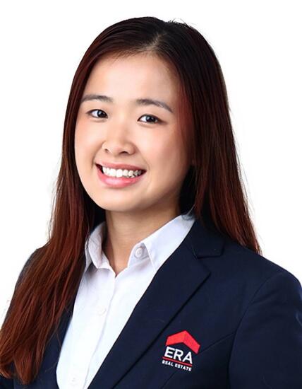 Aloisa Lua (嘉嘉）