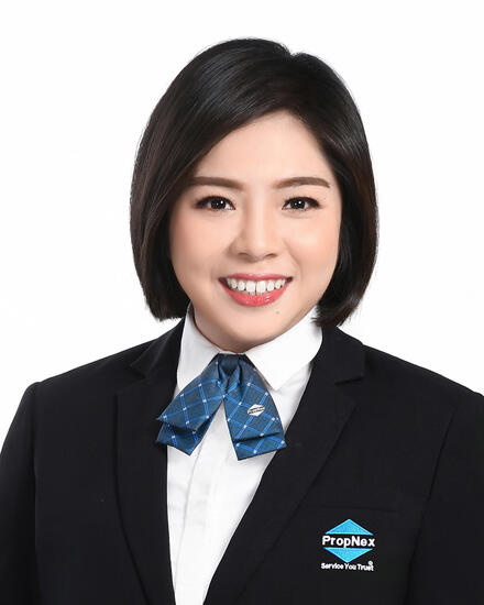 Valerie Jin