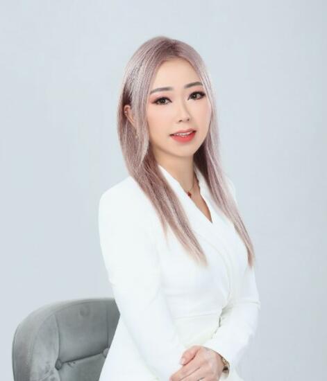 Charmaine Chen
