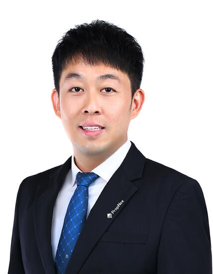 Lewis Huang