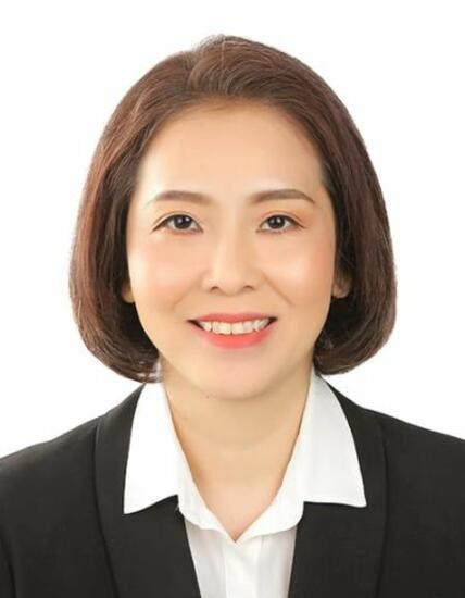 Janet Lau
