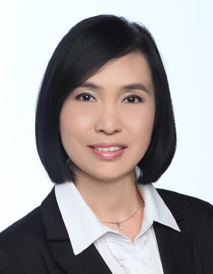 Josephine Tan