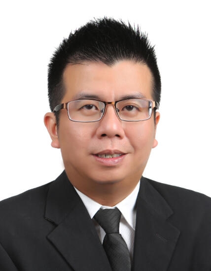 Desmond Tun