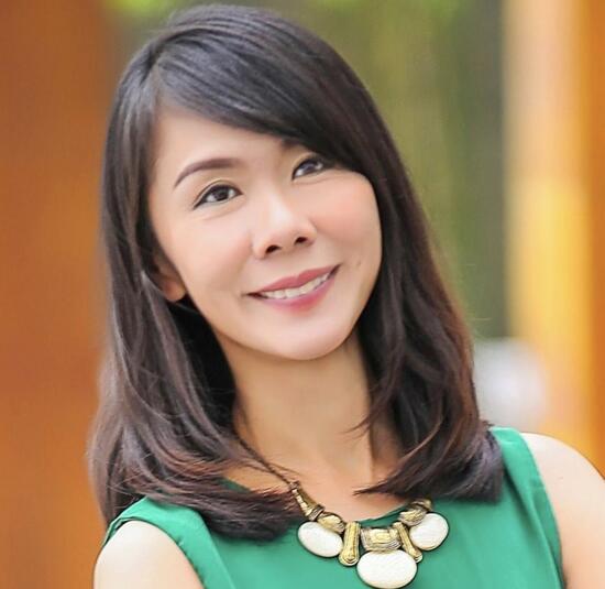 Iris Ho