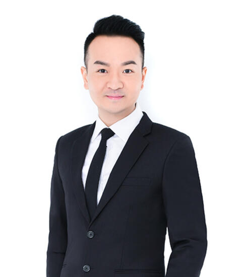Xavier Aw (欧伟廷)