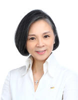 Angela Foo