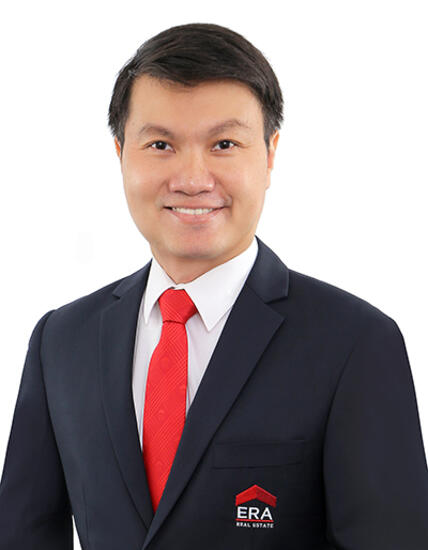 Calvin Tay