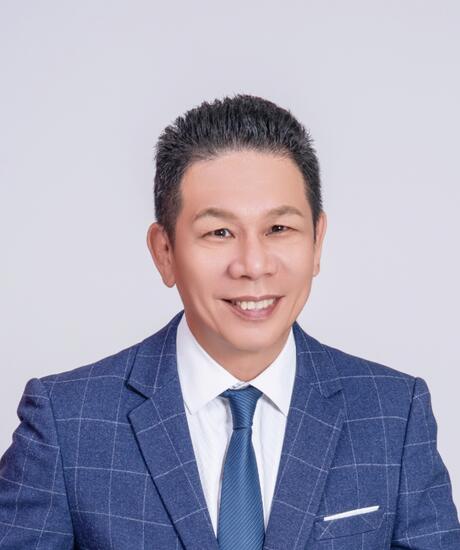 Francis Sim