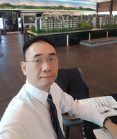 Raymond Loh