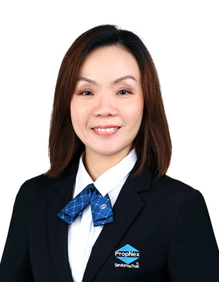 Phoebe Lee