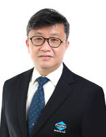 Yien Chong Chen