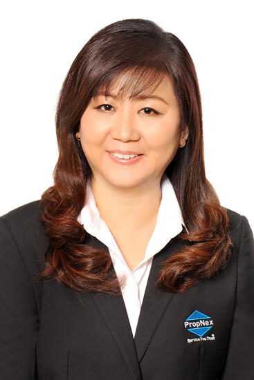 Emily Tan