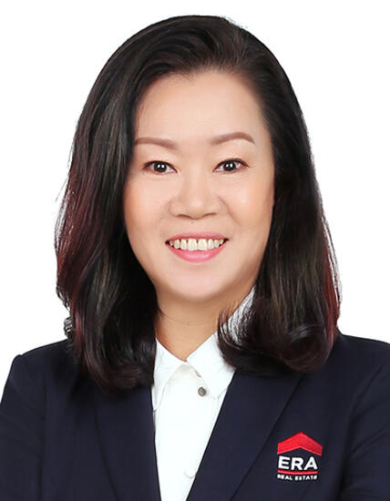 Suzanne Tay