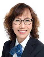 Catherine PANG