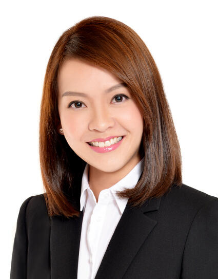 Evelyn Tan