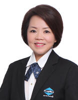 Lyn Seow