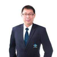 Lawrence Yeow
