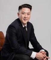Adrian Yang