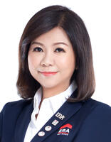 Jenna Leong