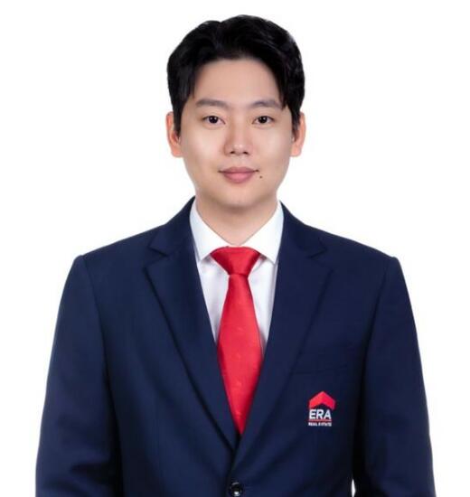Michael Lee