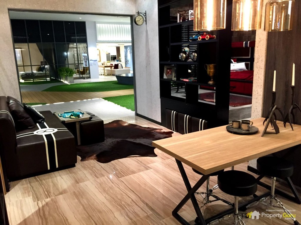 Yasmin Reviews Singapore