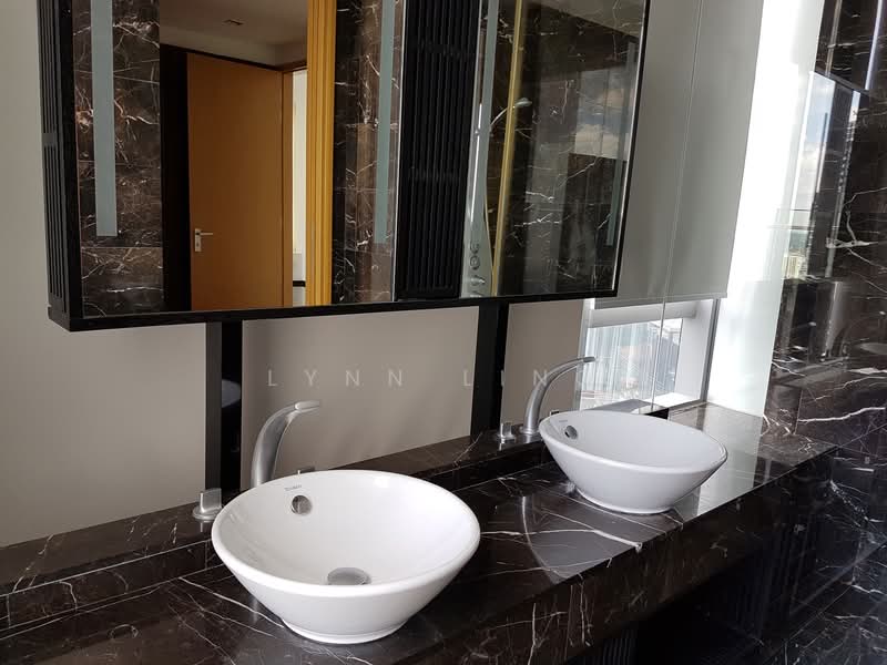Helios Residences, 15 Cairnhill Circle, 2 Bedrooms, 1,281 sqft, Apartment For Rent, by Lynn Ling, 10024972 - PropertyGuru.com.sg