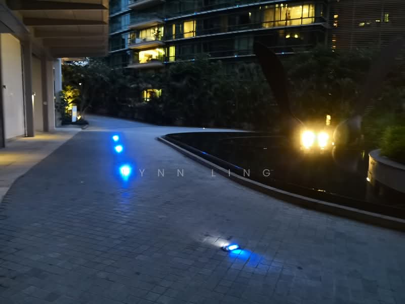 Helios Residences, 15 Cairnhill Circle, 2 Bedrooms, 1,281 sqft, Apartment For Rent, by Lynn Ling, 10024972 - PropertyGuru.com.sg