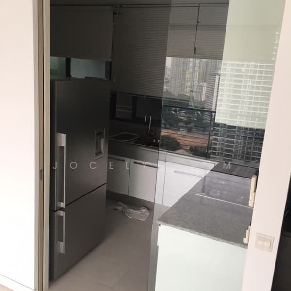 Rivergate, 99 Robertson Quay, 2 Bedrooms, 1,023 sqft, Apartment For Rent, by Jocelyn Lim, 10047341 - PropertyGuru.com.sg