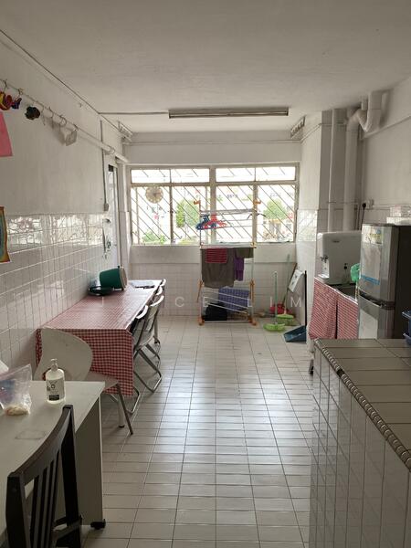 826 TAMPINES STREET 81