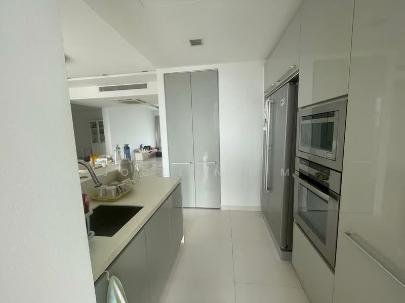 Sky @ Eleven, 11 Thomson Lane, 4 Bedrooms, 2,271 sqft, Condominium For Rent, by Jocelyn Lim, 10067766 - PropertyGuru.com.sg