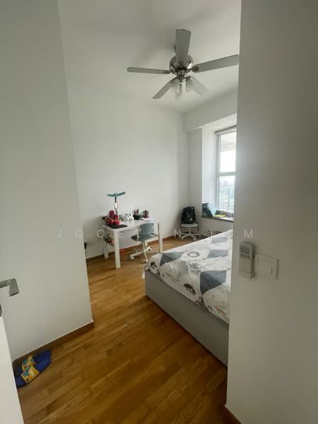 Sky @ Eleven, 11 Thomson Lane, 4 Bedrooms, 2,271 sqft, Condominium For Rent, by Jocelyn Lim, 10067766 - PropertyGuru.com.sg