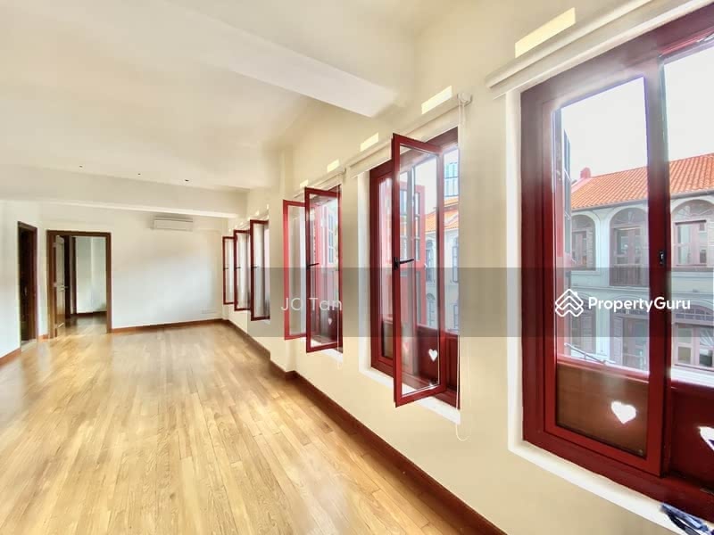 For Rent - AWARD WINNING CHINATOWN CONSERVATION SHOPHOUSE LOFT - COMMON OUTDOOR AREA