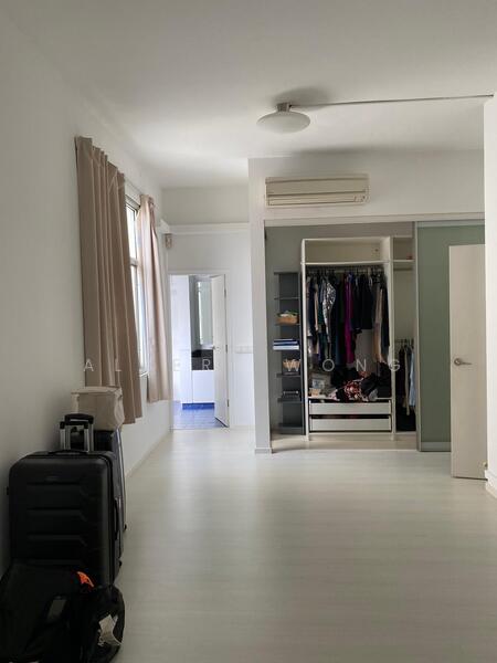 Lloyd Court, 40 Lloyd Road, 3 Bedrooms, 1,480 sqft, Condominium For Rent, by Albert Wong, 10262874 - PropertyGuru.com.sg