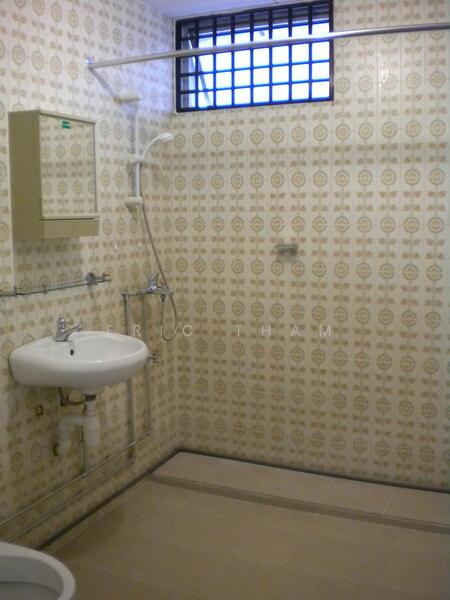 Common toilet