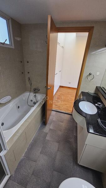 The Dew, 32 Bukit Batok Street 21, 3 Bedrooms, 1,205 sqft, Executive Condominium For Rent, by Veronica Ong, 10329963 - PropertyGuru.com.sg