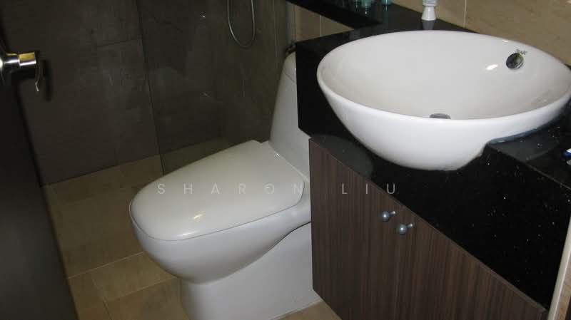 West Bay Condo, 52 West Coast Crescent, 2 Bedrooms, 947 sqft, Condominium For Rent, by Sharon Liu, 10349275 - renovated bathroom - PropertyGuru.com.sg