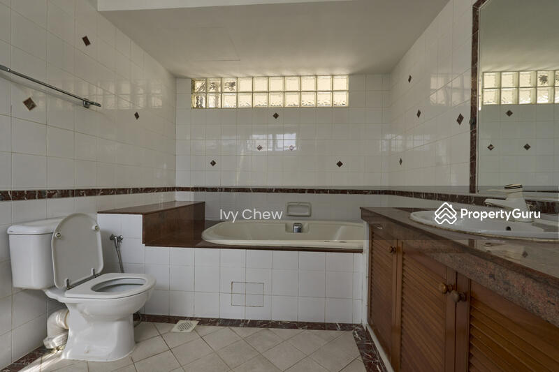 Pandan Valley, 5 Pandan Valley, 5 Bedrooms, 4,585 sqft, Condominium For Rent, by Ivy Chew, 10420282 - PropertyGuru.com.sg