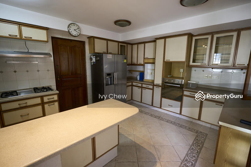 Pandan Valley, 5 Pandan Valley, 5 Bedrooms, 4,585 sqft, Condominium For Rent, by Ivy Chew, 10420282 - PropertyGuru.com.sg